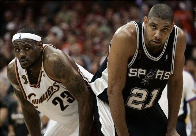 图片报：多特高层现在目标是联赛亚军、欧冠联赛阶段前八晋级（《图片报》：多特高层将目标定为联赛亚军与欧冠八强）