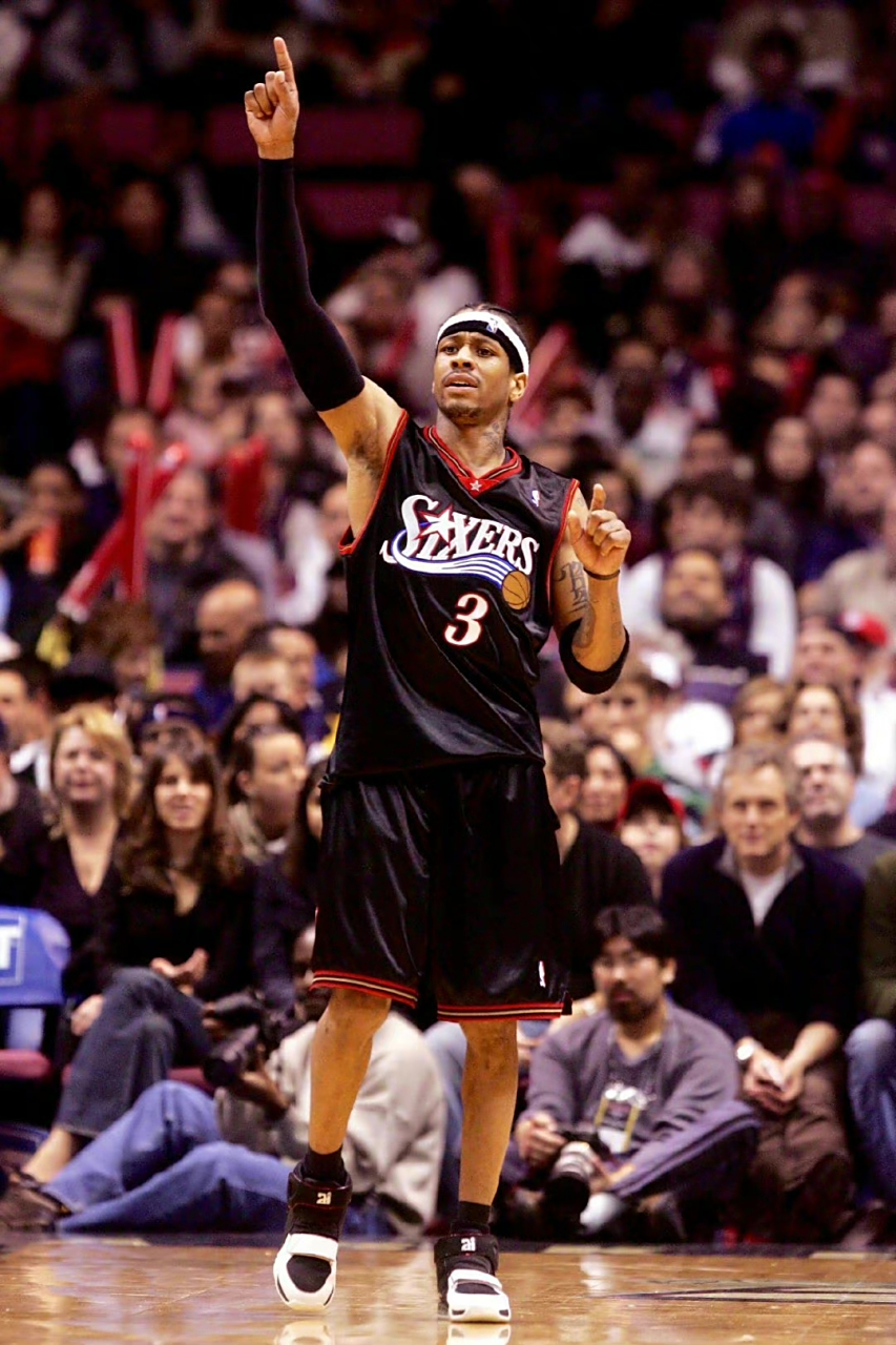 利物浦应对萨拉赫危机：与莱比锡就天才边锋迪奥曼德展开深入转会谈判（为解萨拉赫难题，利物浦与莱比锡加速就新星边锋迪奥曼德的转会洽谈）