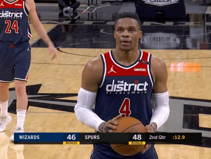 罗马诺：国米未与恩里克沟通离队可能，最终决定尚未做出（罗马诺：国米尚未与恩里克讨论离队事宜，最终去留仍未定）